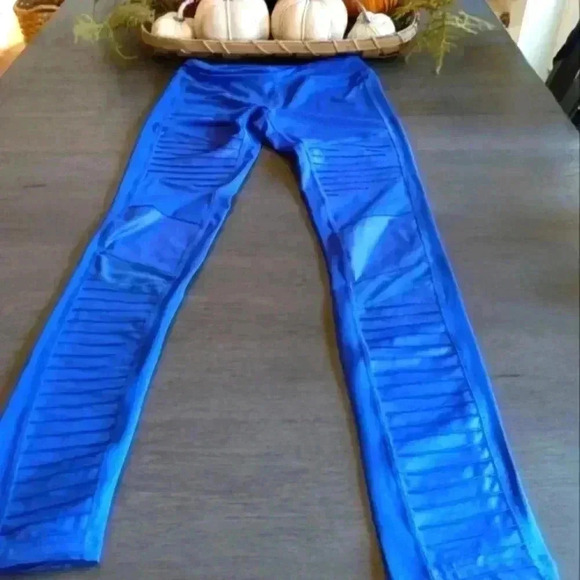 Badley Mischka Leggings NWOT - Picture 1 of 2